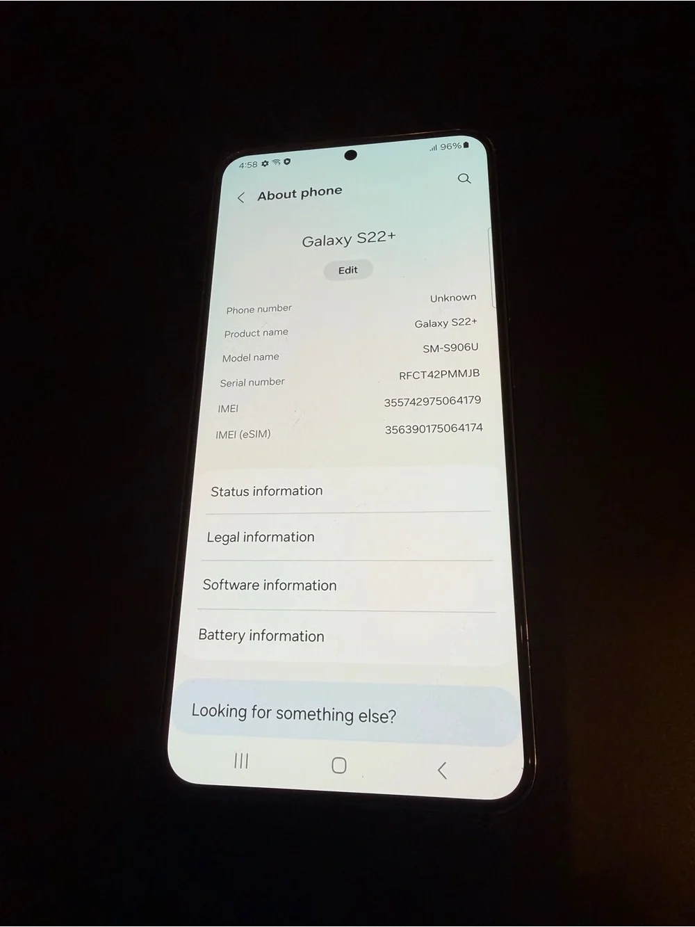Samsung galaxy S22+ in green 256gb